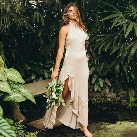 NWT XIX Palms Hawaiian Apricot Flowy Halter Ruffled Dress, Leg Slit & Low Back S - Picture 3 of 16